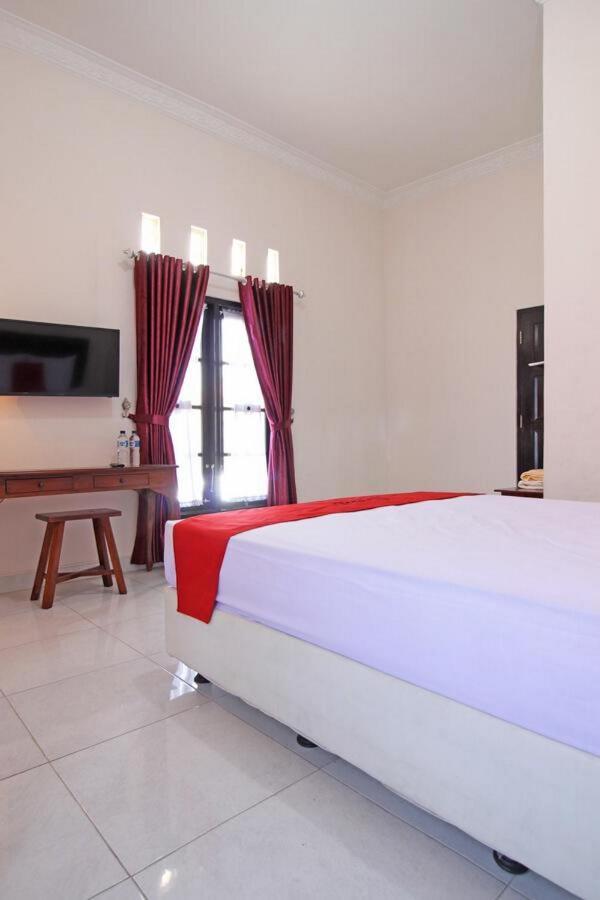 Reddoorz Near Umy Yogyakarta Hotell Ngabean Exteriör bild