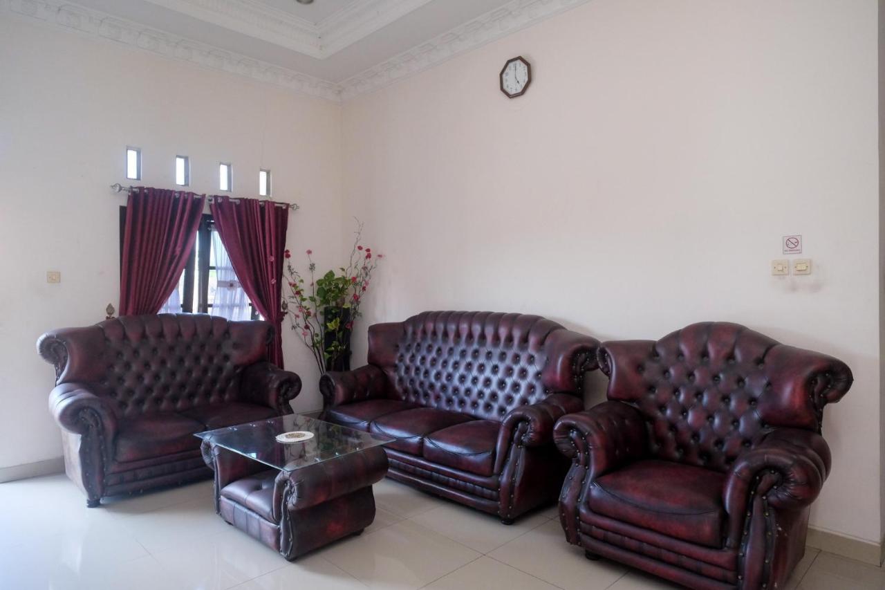 Reddoorz Near Umy Yogyakarta Hotell Ngabean Exteriör bild